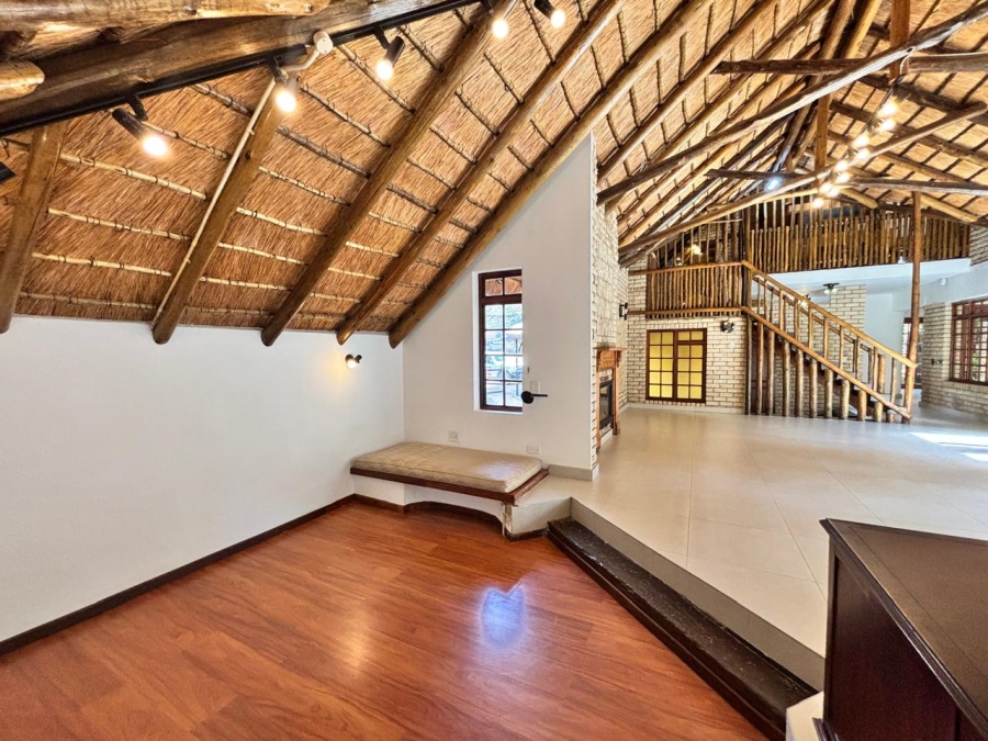 3 Bedroom Property for Sale in Mooivallei Park North West